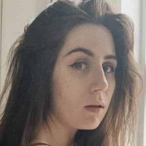 Dodie Clark