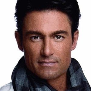 Fernando Colunga