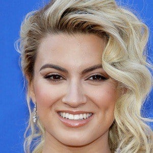 Tori Kelly